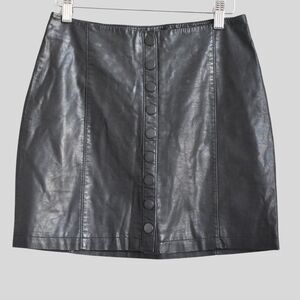 FREE PEOPLE Women's Faux Leather Mini Skirt Black Size 2